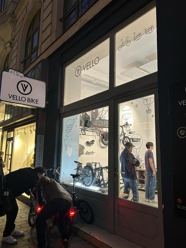 Vello 市區旗艦店外觀